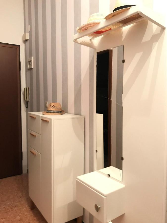 Appartamento Madeleine Levanto Exterior foto